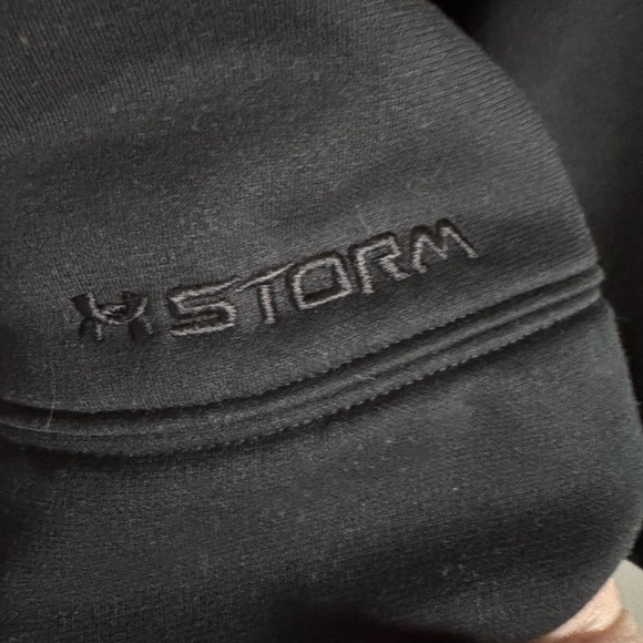 Under Armour Men's Classic Black Hoodie with UA Emblem Size XXL - Picture 3 of 5